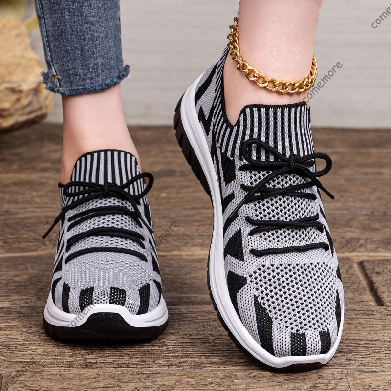 Baskets en tricot à enfiler po - Knit Fabric Lace Up Sneakers avis et prix